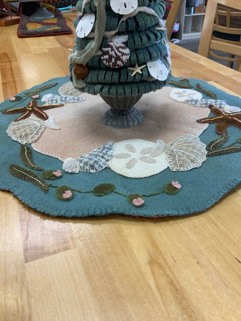Sea Shell Wooly Tree Kits – Searsport Rug Hooking